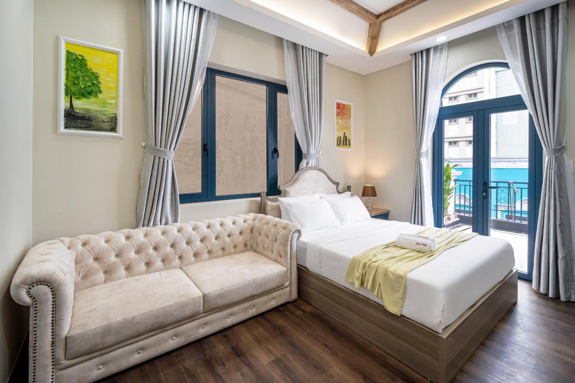 Deluxe Double Room Balcony